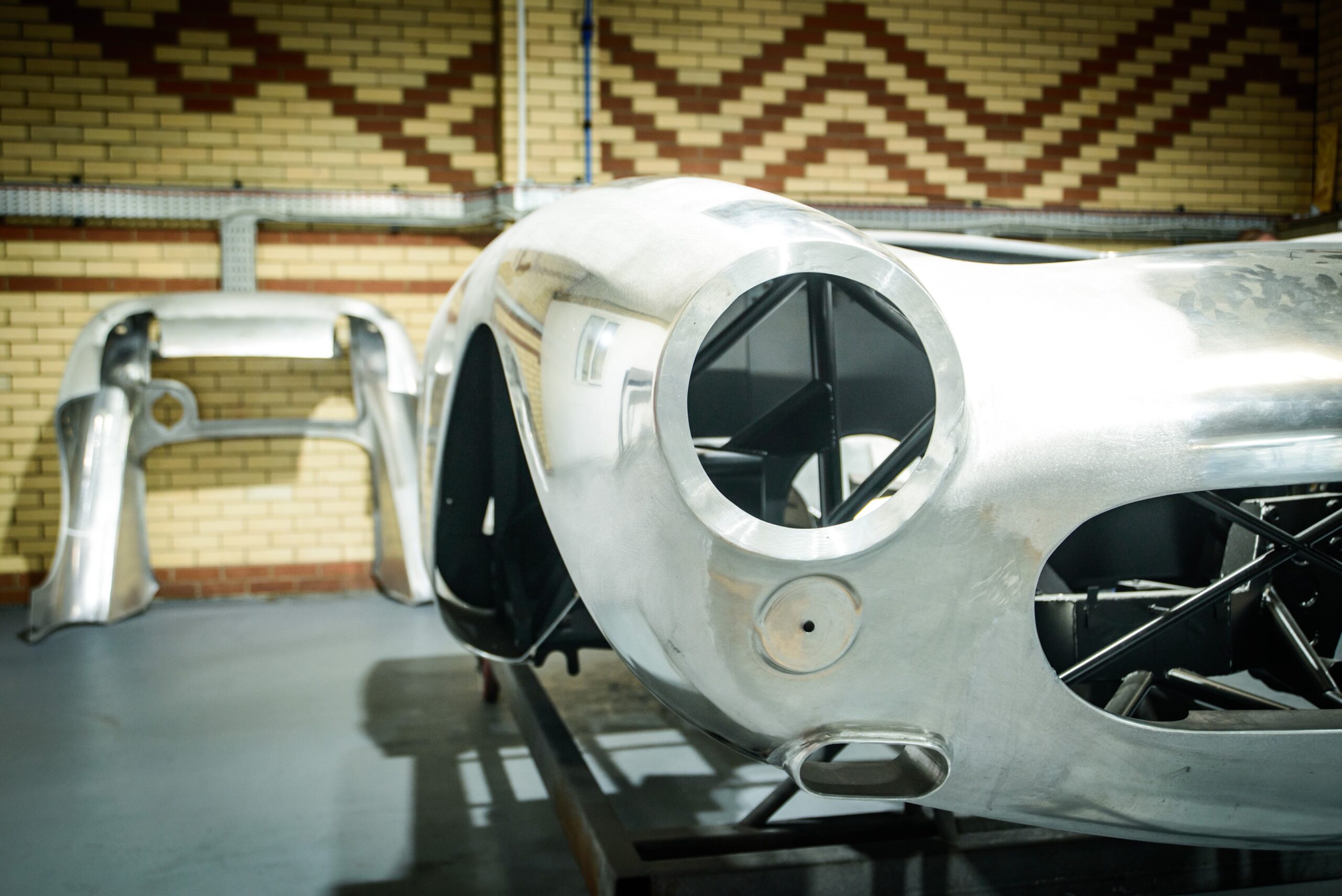 coventry metalworks 135